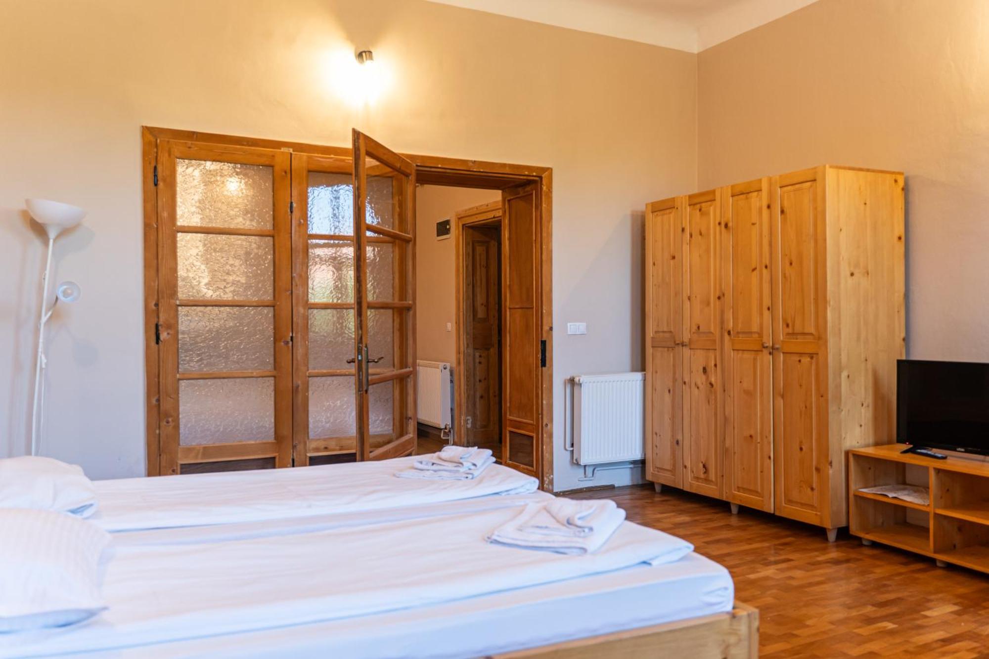 Fabini Apartments Медиаш Экстерьер фото