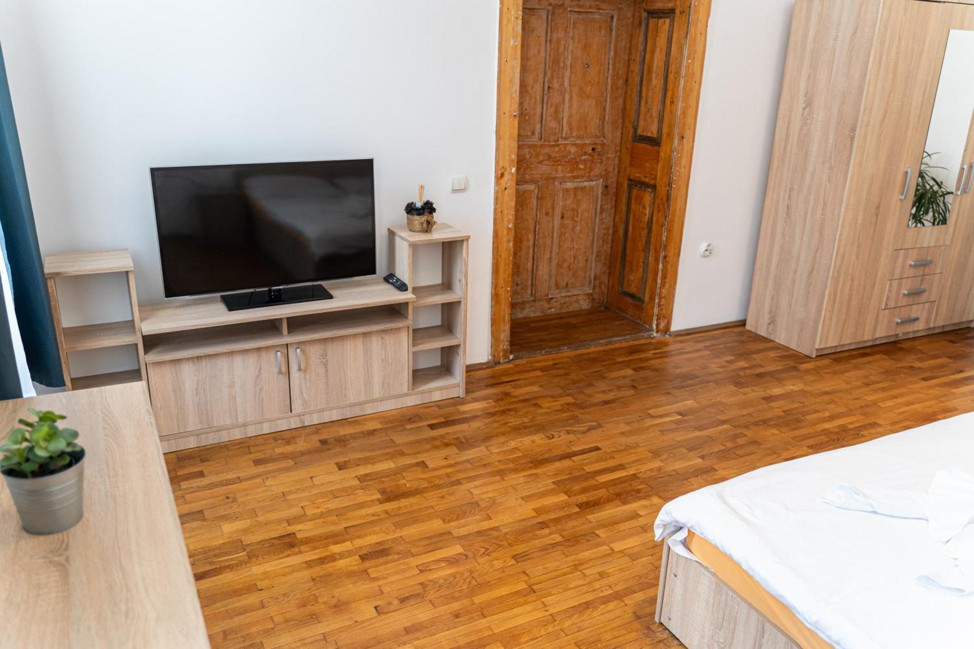 Fabini Apartments Медиаш Экстерьер фото