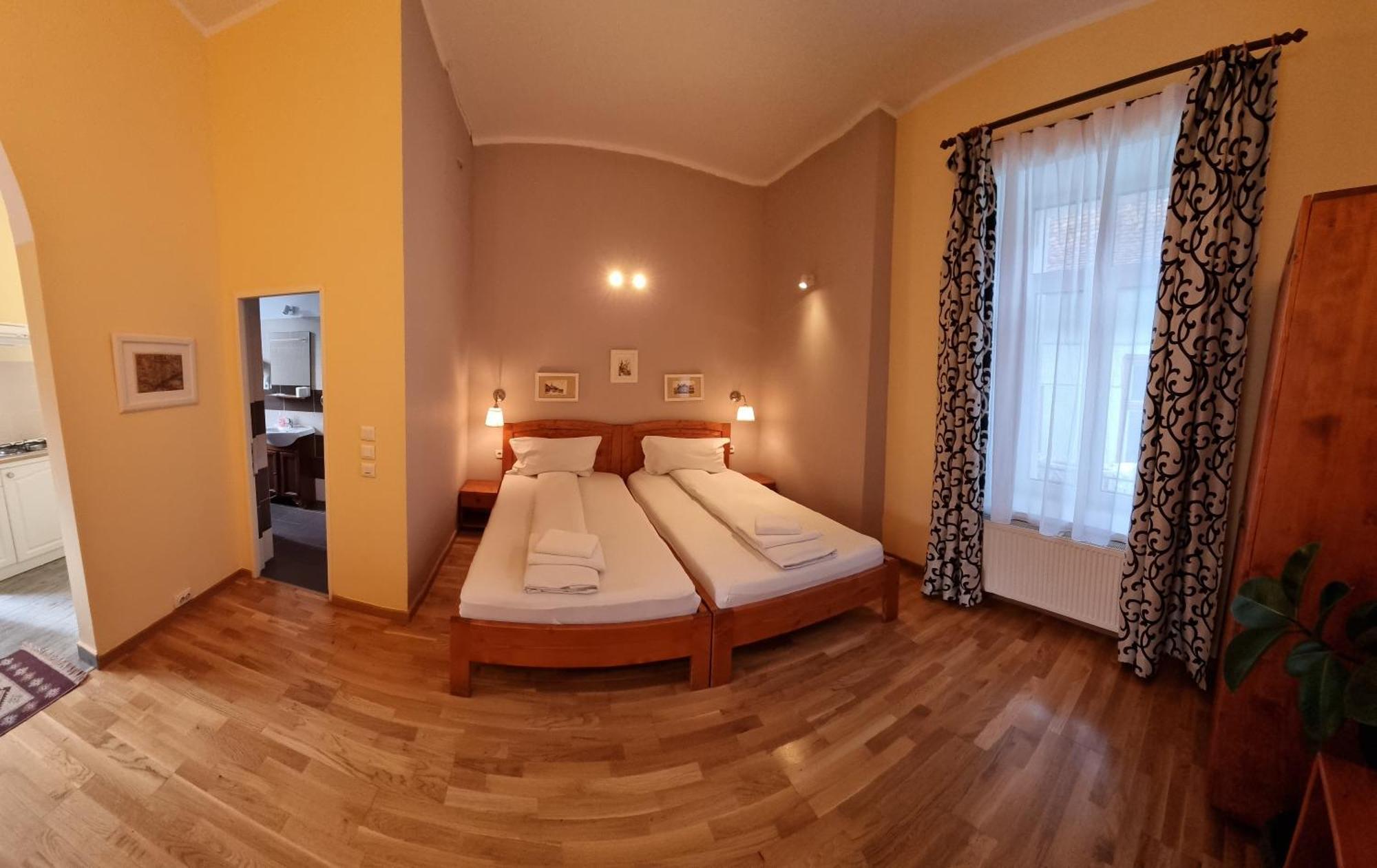 Fabini Apartments Медиаш Экстерьер фото