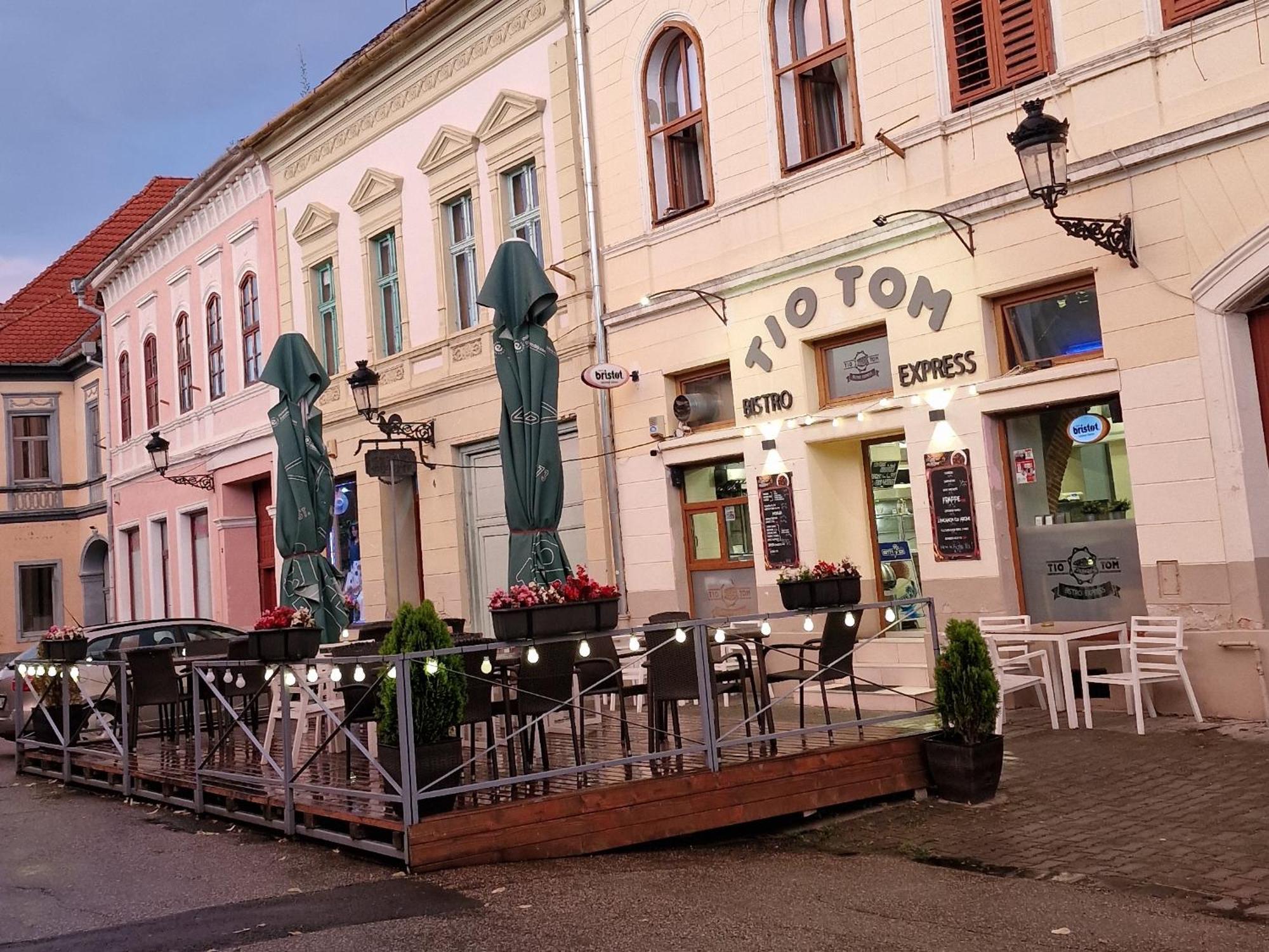 Fabini Apartments Медиаш Экстерьер фото