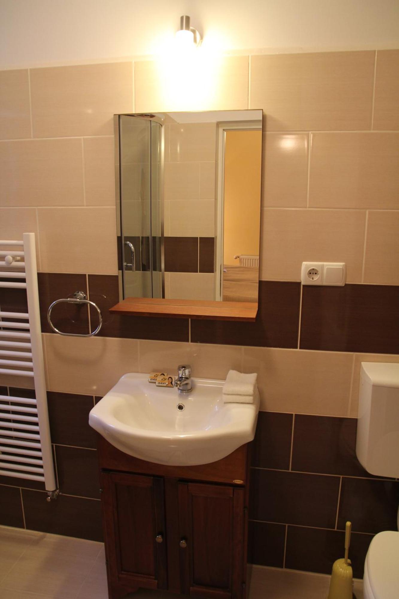 Fabini Apartments Медиаш Экстерьер фото